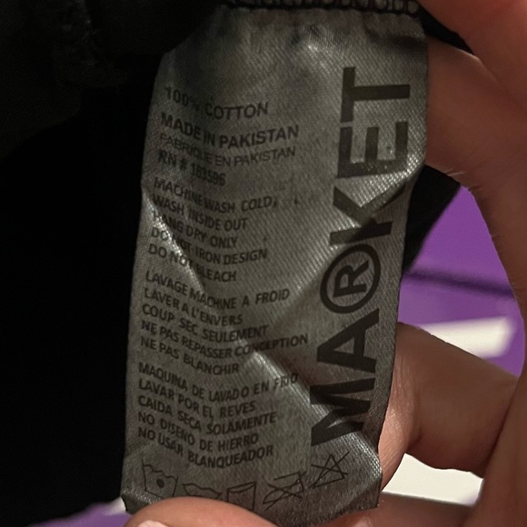 RW Market Reworked 3 Panel Tshirt - Picture 5 of 7